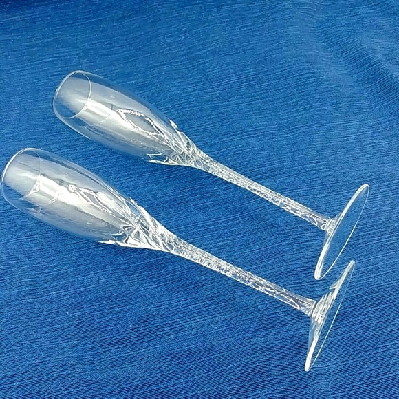 2 Lenox Encore Clear Millennium Edition Champagne Flutes. Disc Pattern - Picture 6 of 10